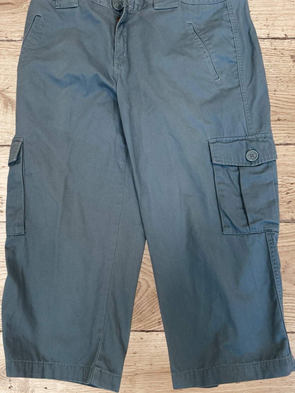 Venezia by Lane Bryant Y2K Cargo Capri Pants Size 16 Blue Gray 100% Cotton